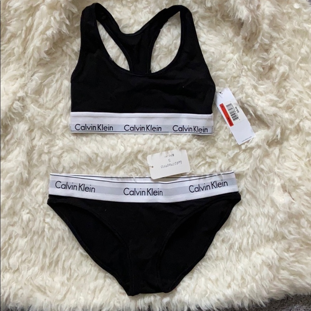 Calvin Klein set